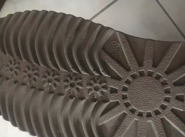 Stivali marroni con pelo