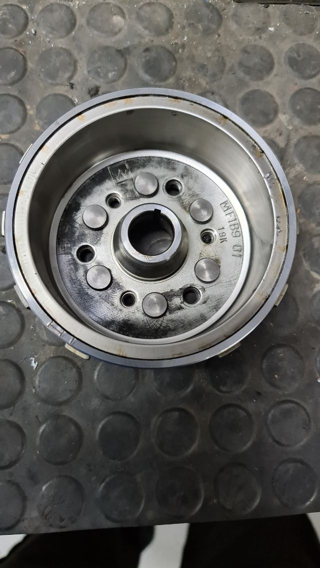 Ocasión!!! Volante magnético yamaha xmax 125