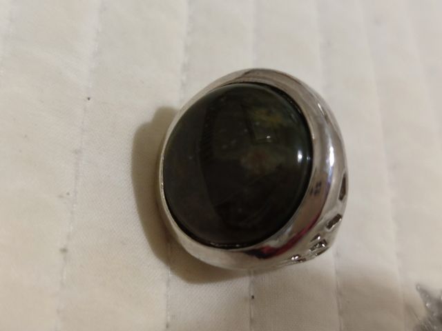 Anillo Jade.