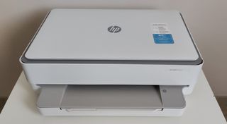 Impresora multifunción HP Envy 6032 de segunda mano por 65 EUR en  Fernan-Nuñez en WALLAPOP