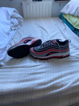 Nike Air Max 97 Blancas de segunda mano por 80 EUR en Artica en WALLAPOP