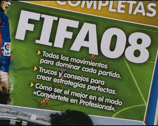 FIFA Y PRO EVOLUTION SOCCER 2008 - SYPHON FILTER