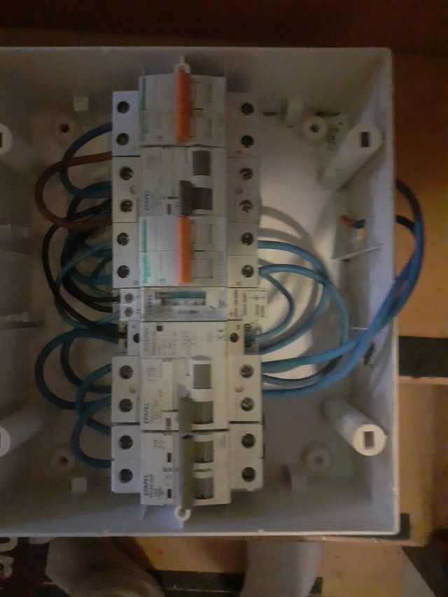 2 cuadros eléctricos completos y preparados para i