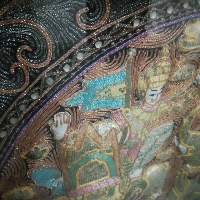 Tapiz bordado y enmarcado de Tailandia