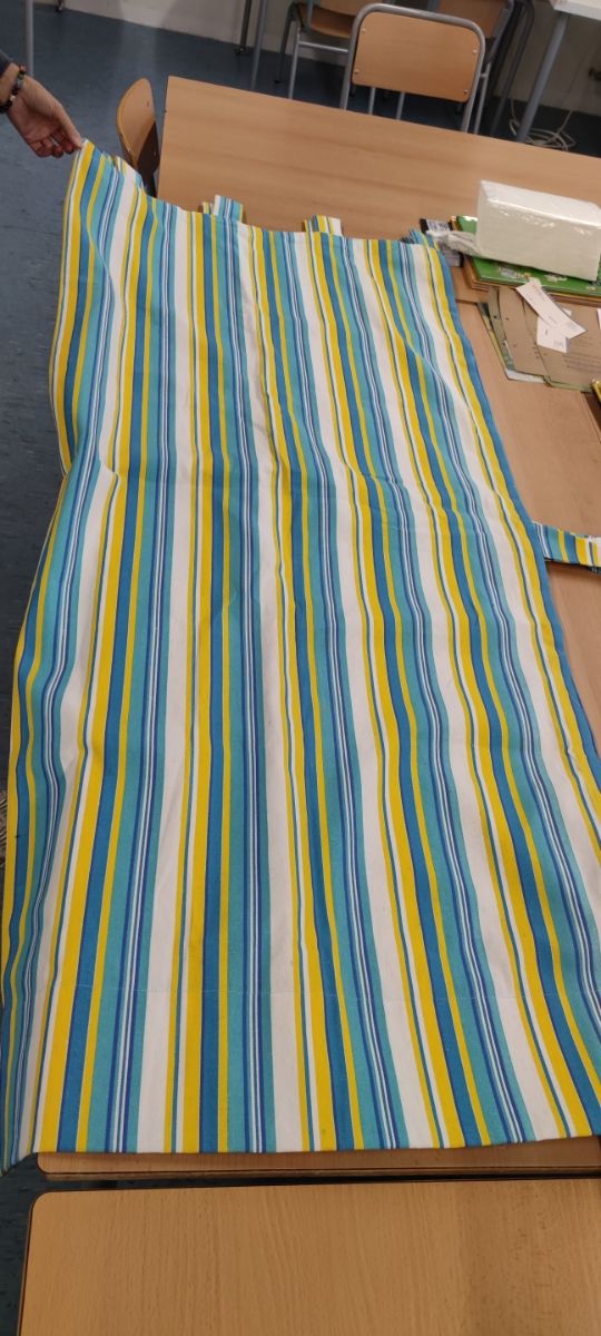 cortina infantil confeccionada