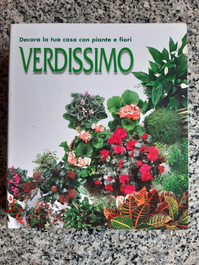 VERDISSIMO di De Agostini più due omaggi.