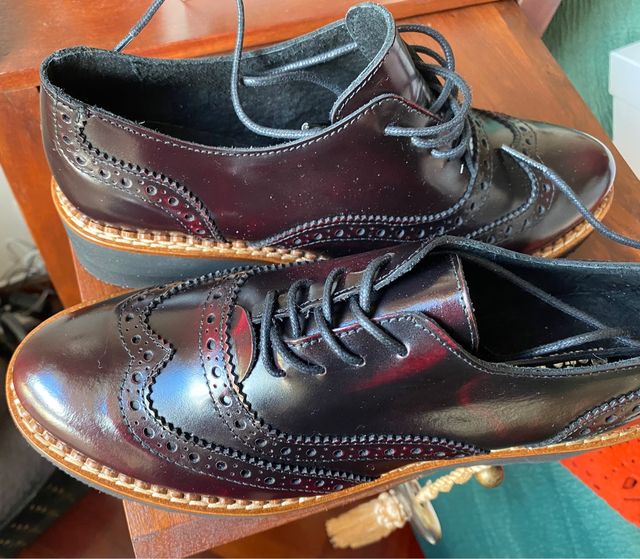 Zapatos de piel hechos en España