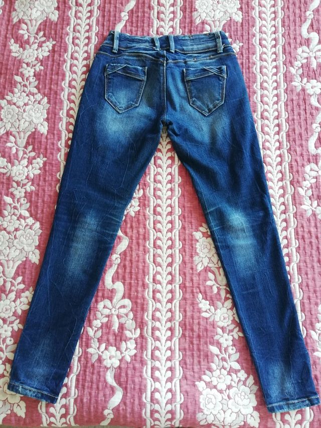 Vaqueros Simply Chic y Stradivarius