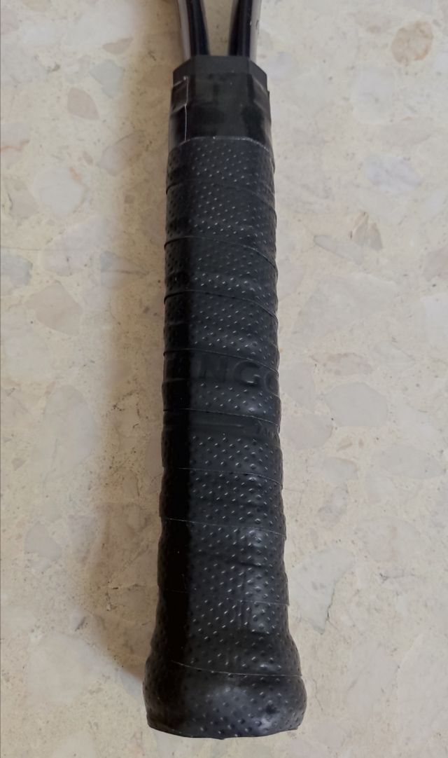 Raqueta tenis INFINI.