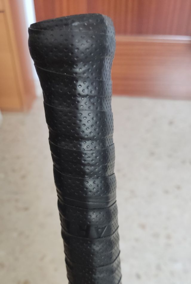 Raqueta tenis INFINI.