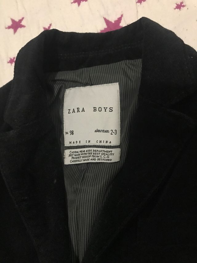 Chaqueta terciopelo niño zara de 2 a 3 años