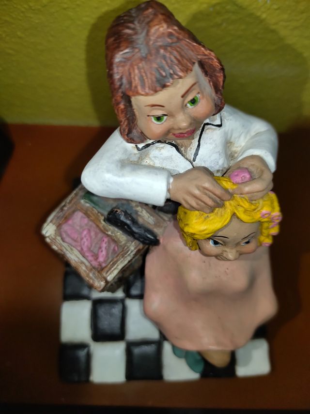 Figura Peluquería