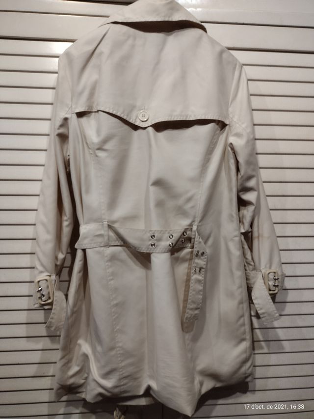 chaqueta tipo gabardina talla 38-40