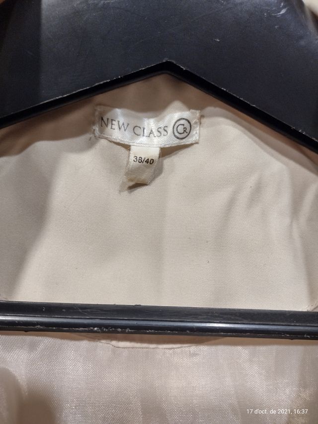 chaqueta tipo gabardina talla 38-40