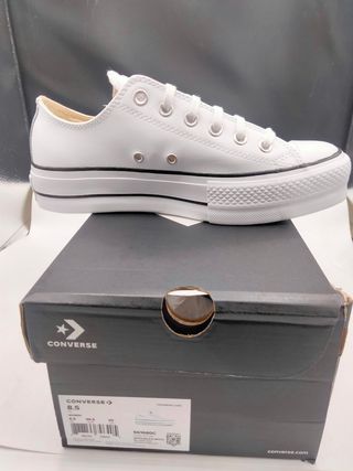 Converse plataforma talla 39,5 piel de segunda mano por 70 EUR en Bilbao en  WALLAPOP