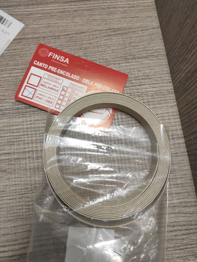 canto PVC preencolado cambrian