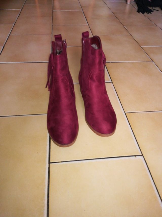 Botas nuevas sin estrenar
