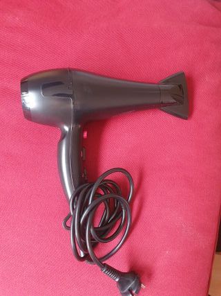 Secador de Pelo Rowenta For Elite Model Look de segunda mano por 16 EUR en  Barcelona en WALLAPOP