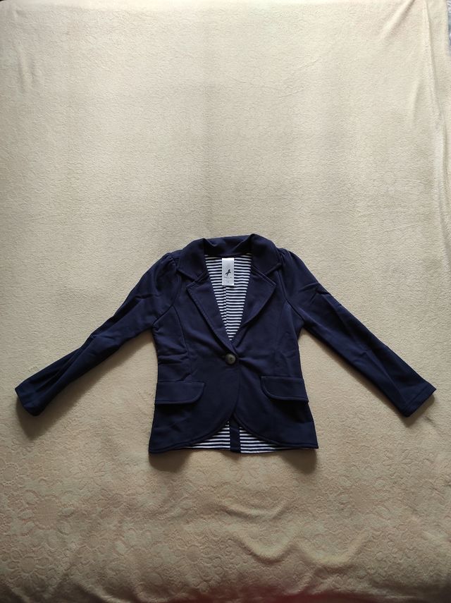 Chaqueta de entretiempo, talla 5 años.