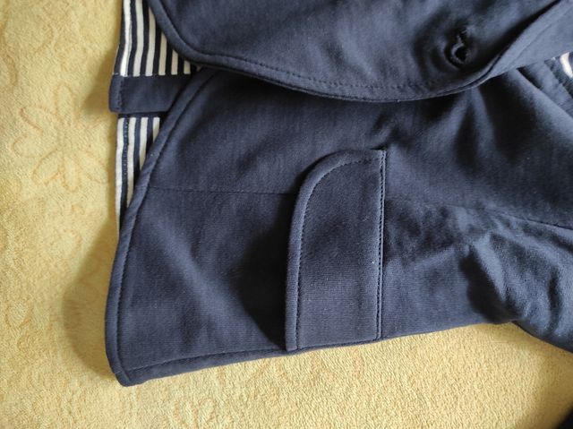 Chaqueta de entretiempo, talla 5 años.