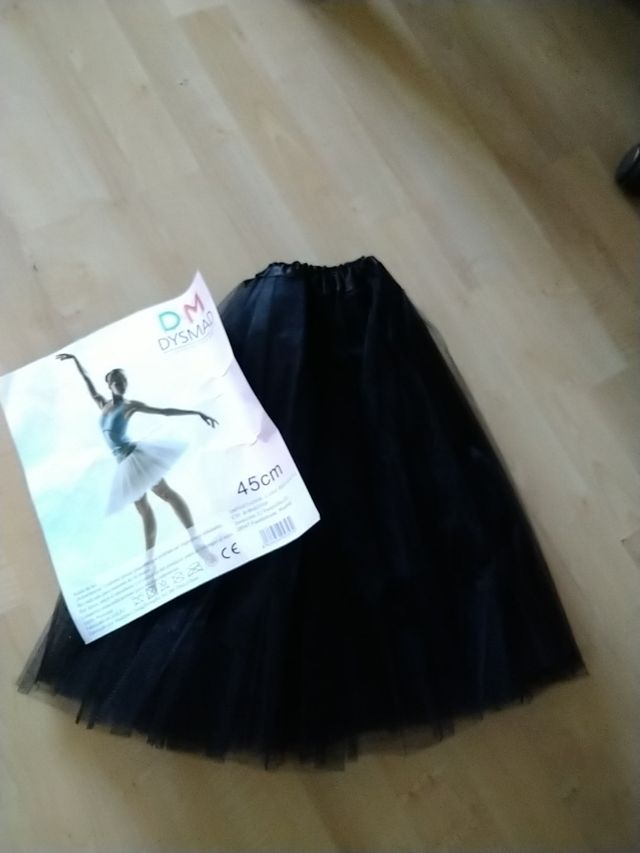 Falda de tul negra