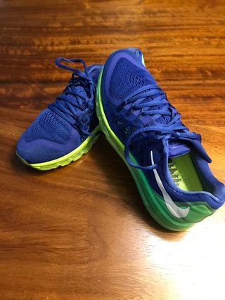 Zapatillas Nike segunda mano en Santa Maria de Palautordera en WALLAPOP