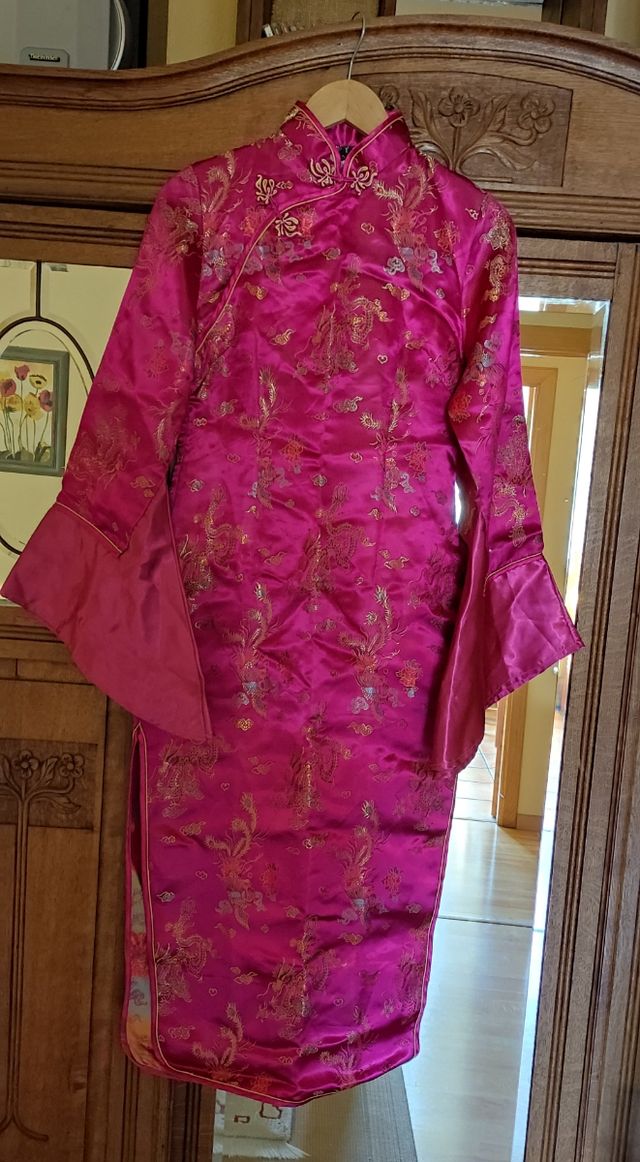 Quimono . Talla  S. Sin usar. Nuevo