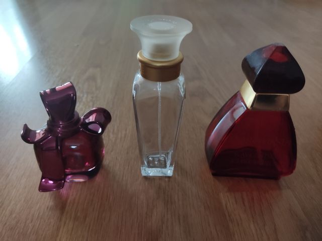 Frascos perfume vacíos