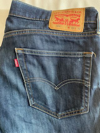 Levi\\'s 504 talla 36\\/32 de segunda mano por 20 EUR en Sant Cugat del  Vallès en WALLAPOP