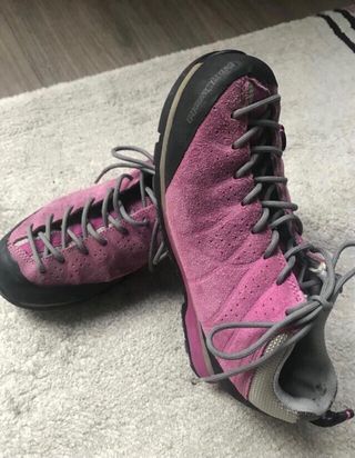 Trekking Trangoworld 38 de segunda mano por 30 EUR en Barcelona en WALLAPOP