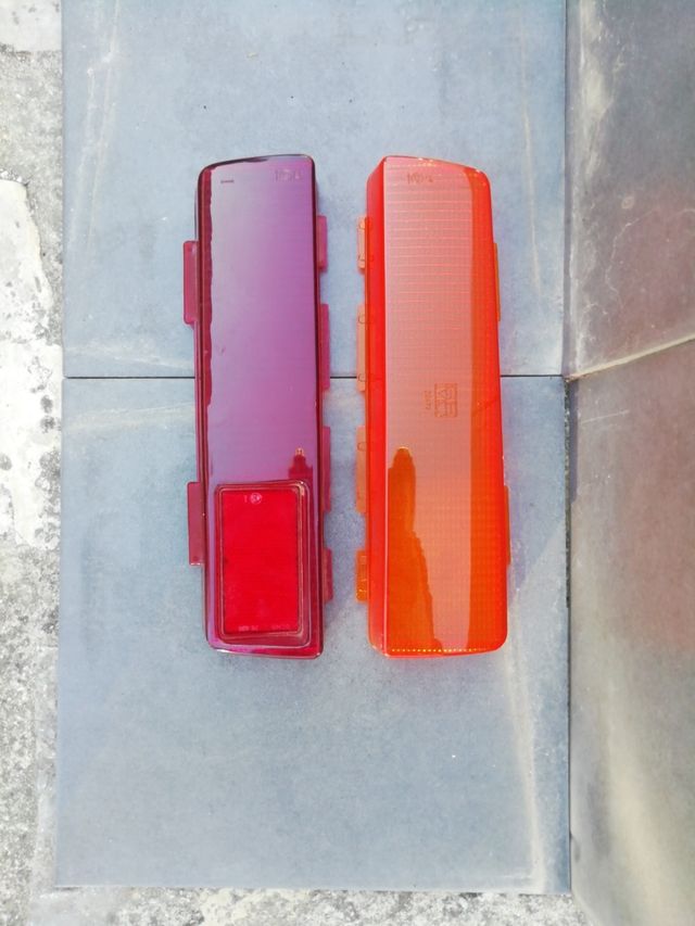 tulipas nuevos de SEAT 124 sport