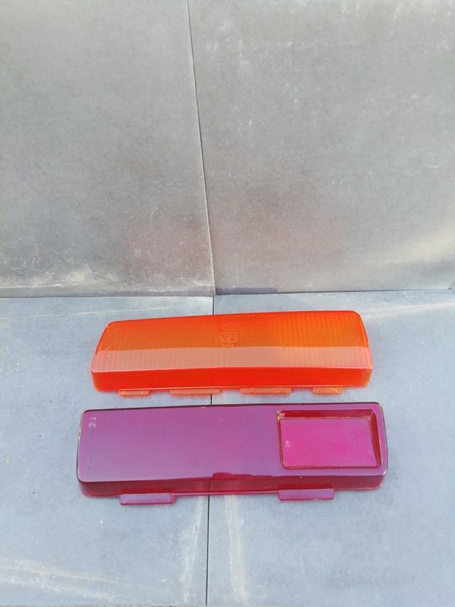 tulipas nuevos de SEAT 124 sport