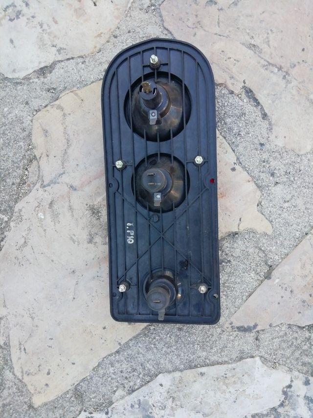 piloto trasero izquierdo para AUSTRIN VICTORIA