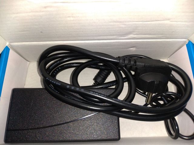 Alimentatore batteria notebook NUOVO