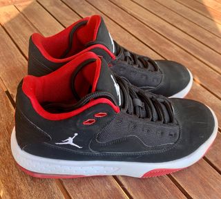 Bambas Jordan de segunda mano por 40 EUR en La Virreina en WALLAPOP