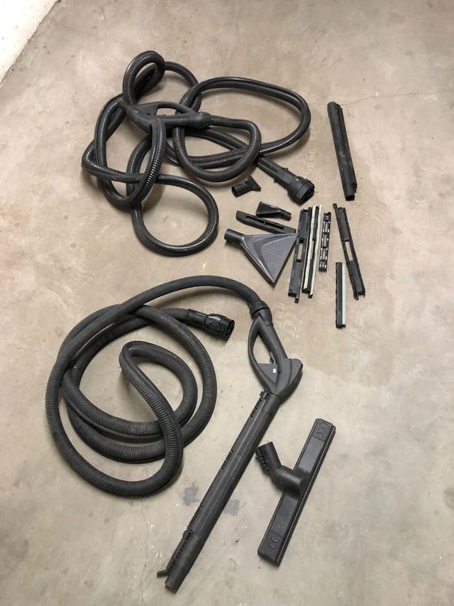 Aspiradora generadora de vapor