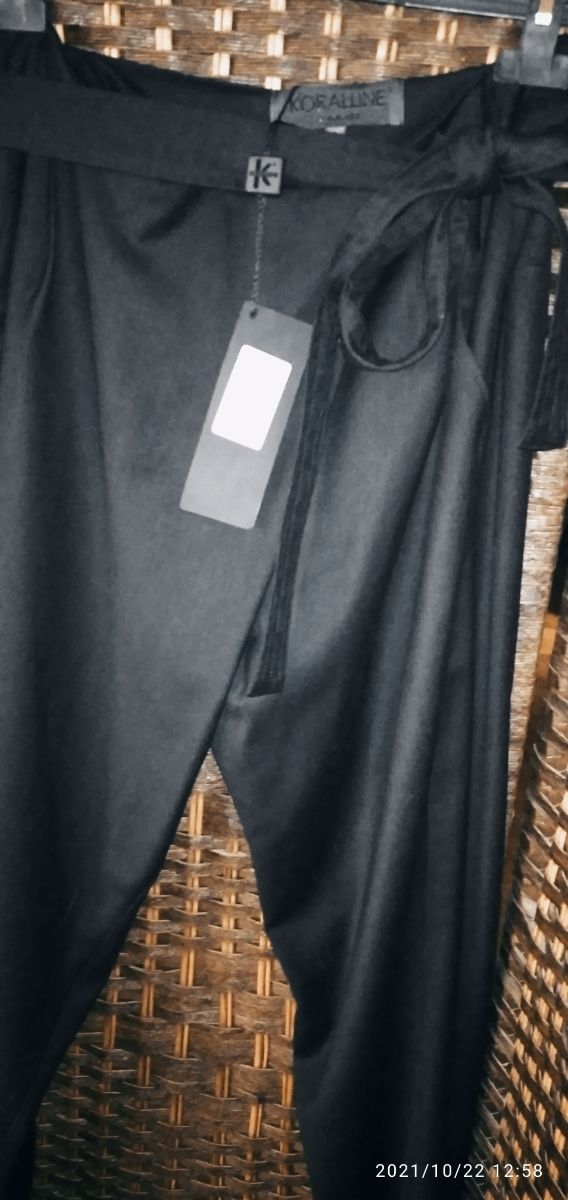 pantaloni neri tg S/M