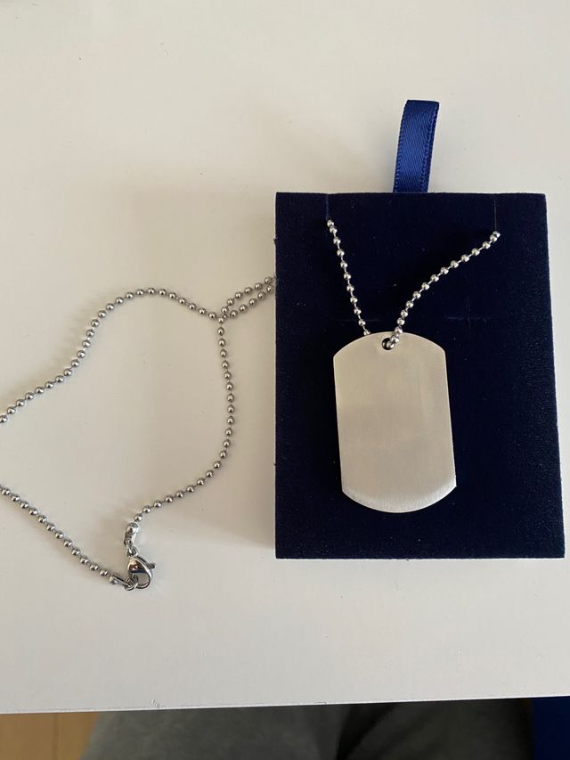 Collana uomo con piastrina