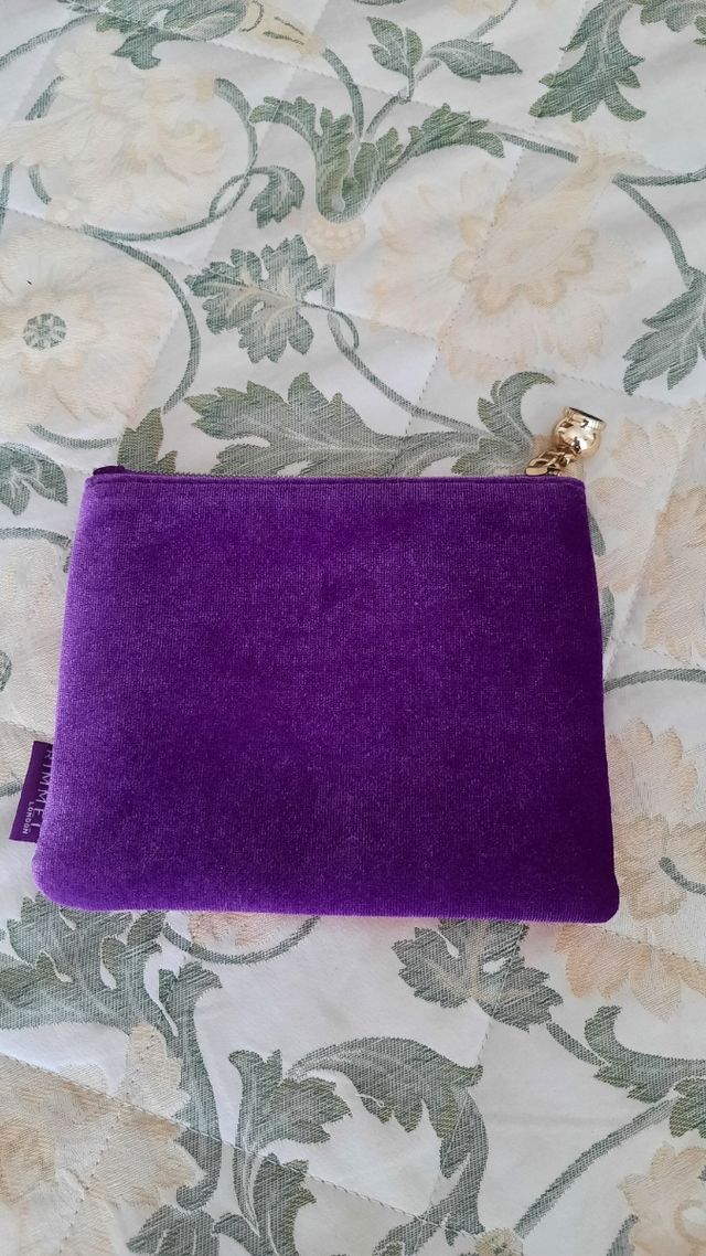 Rimmel pochette