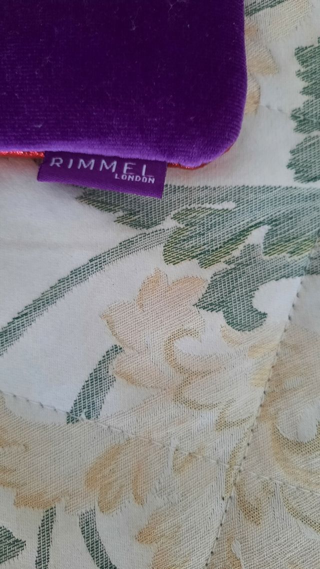 Rimmel pochette