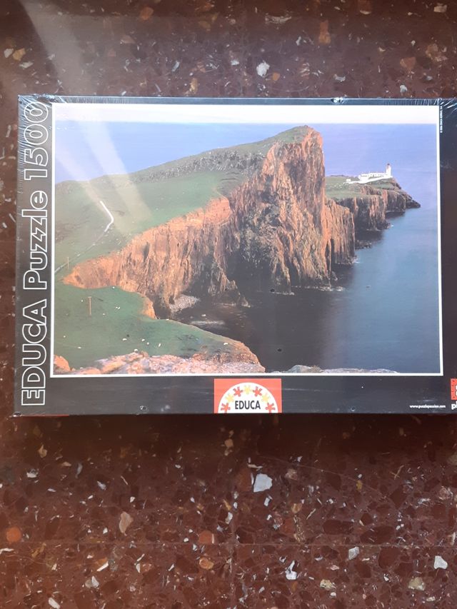 Puzzle educa 1500 peces, sin usar.