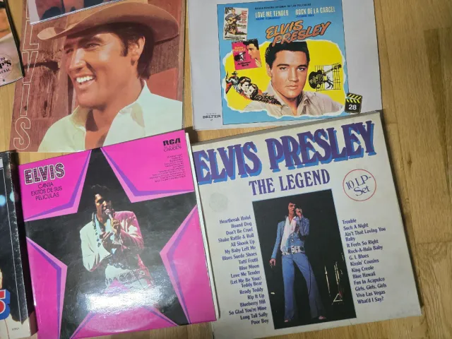 COLECCIÓN LOTE 18 DISCOS VINILO ELVIS PRESLEY