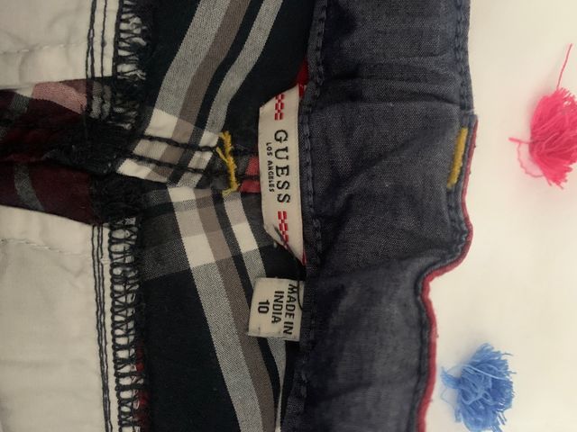 Pantalón corto Guess 10 años