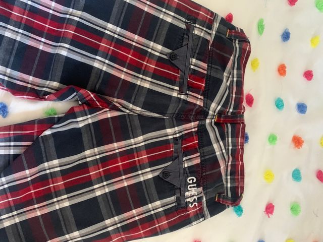 Pantalón corto Guess 10 años