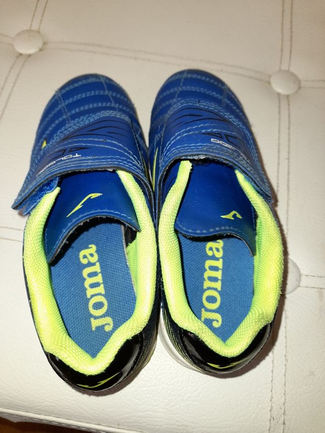 Zapatillas marca Joma 