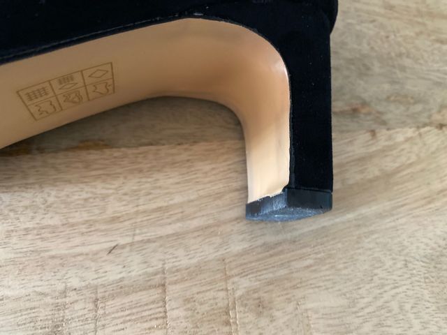 Zapato salón negro 40