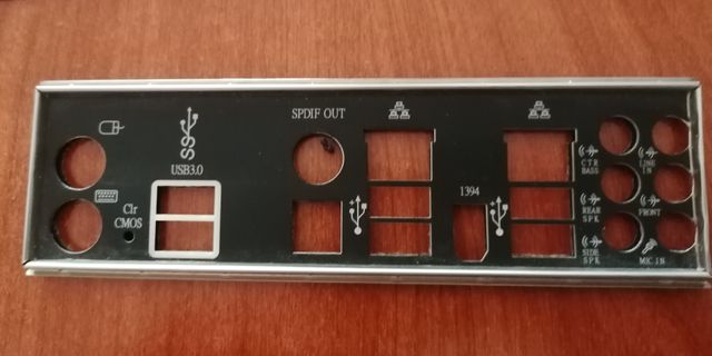 Placa traseira de E/S para PC