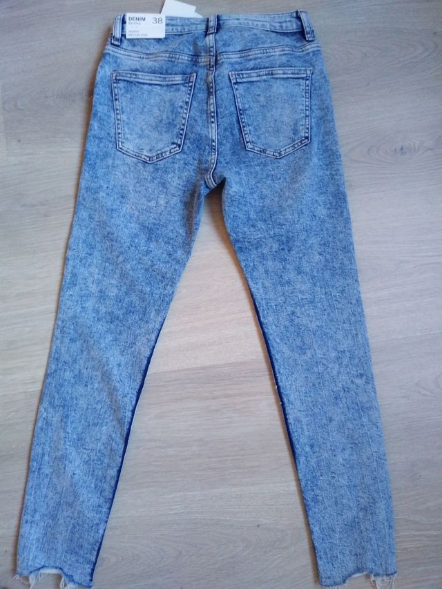 VAQUEROS NUEVOS pantalones PITILLO CORDÓN M 38
