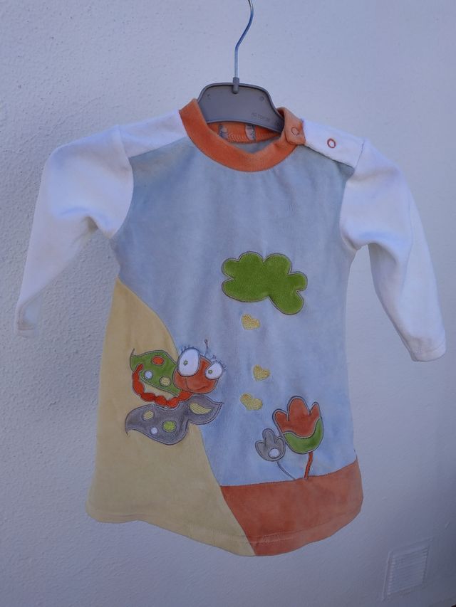 2 Vestidos invierno 9 - 12 meses