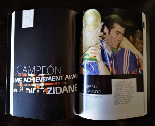 Libro del Real Madrid de Zinedine Zidane.